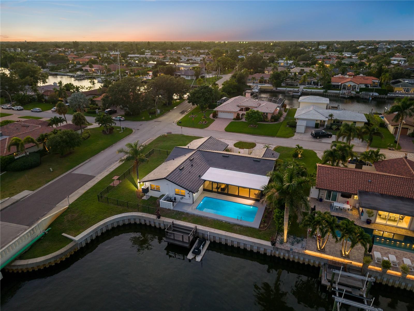 VENETIAN ISLES - Residential