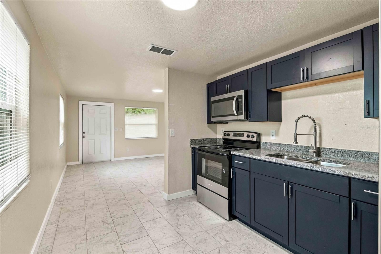 4212 9TH STREET E, BRADENTON, FL, 34208 3 4212 9TH STREET E