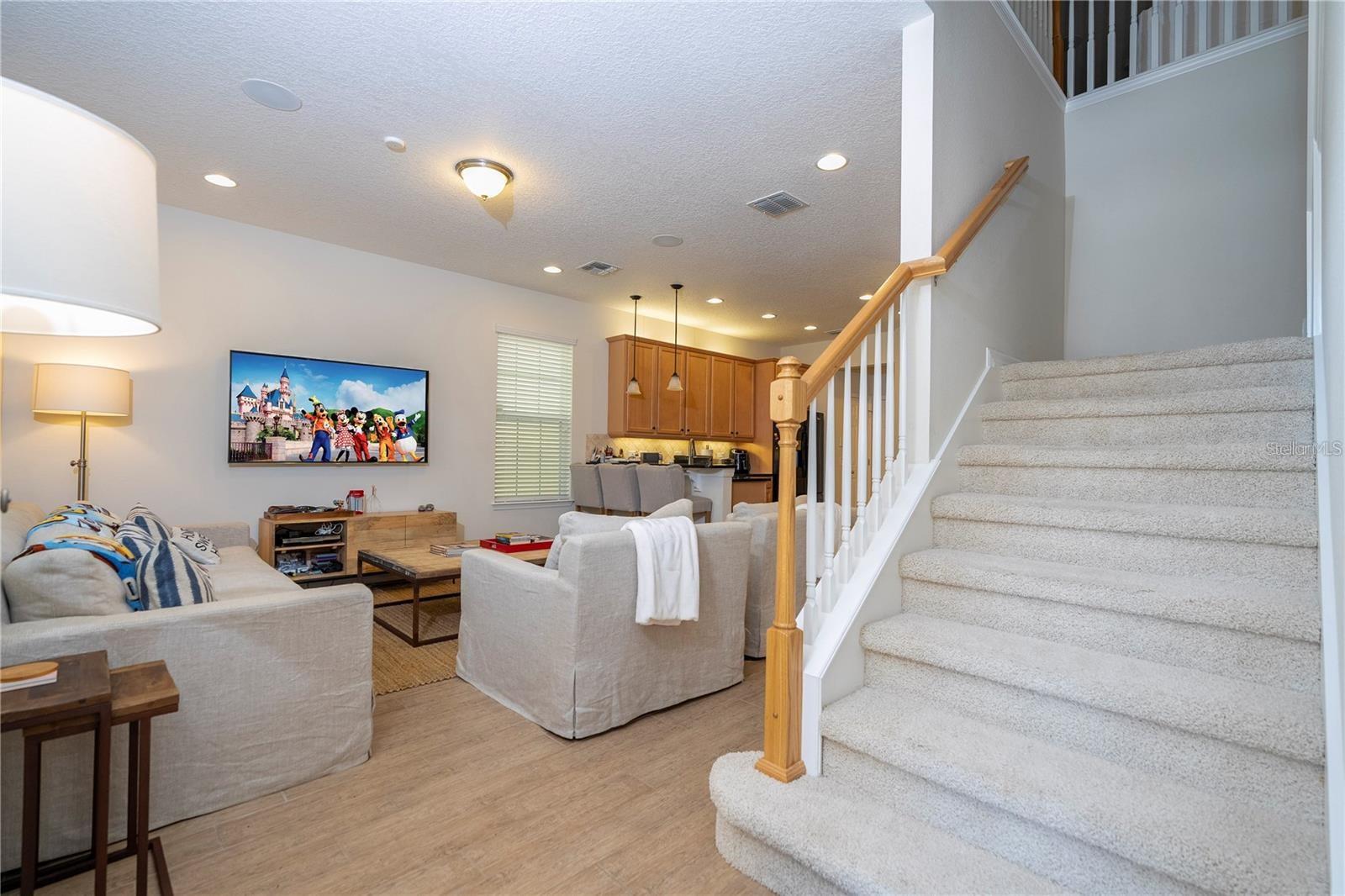 12109 SILVERLAKE PARK DRIVE