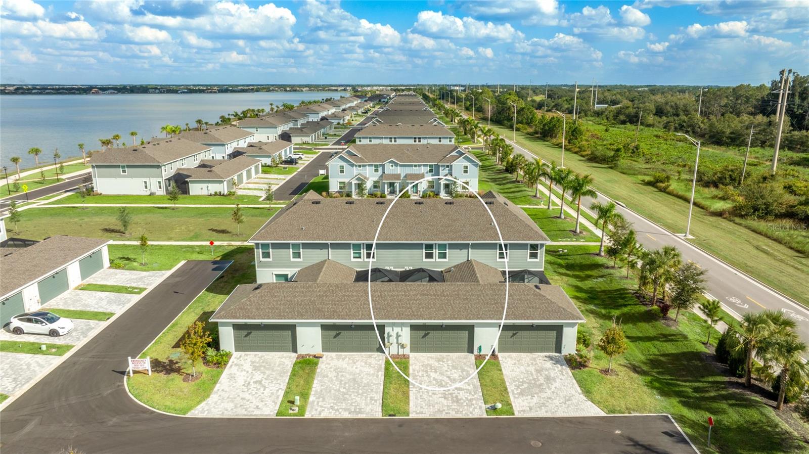 NAUTIQUE/WATERSIDE - Residential Lease