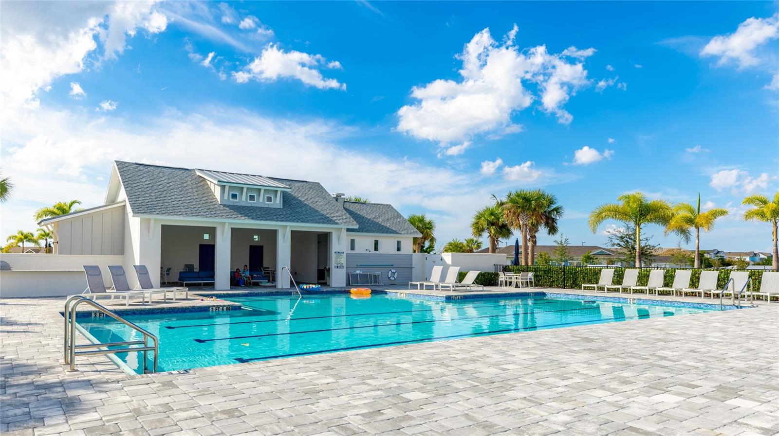 NAUTIQUE/WATERSIDE - Residential Lease