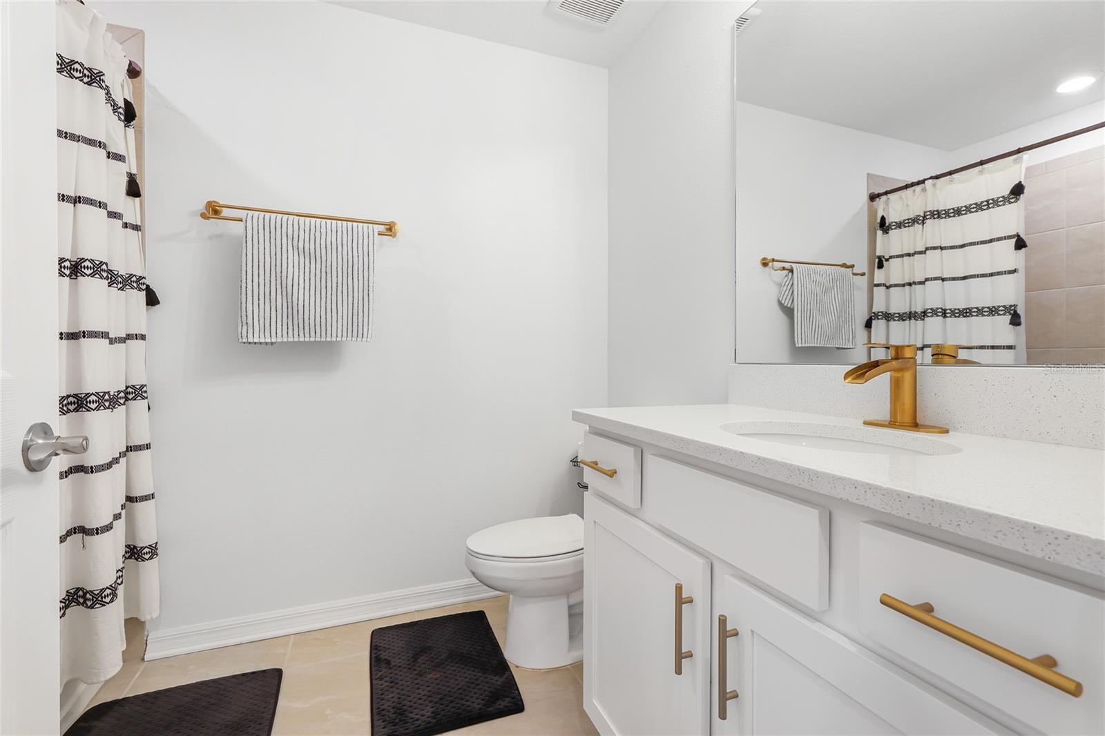 NAUTIQUE/WATERSIDE - Residential Lease