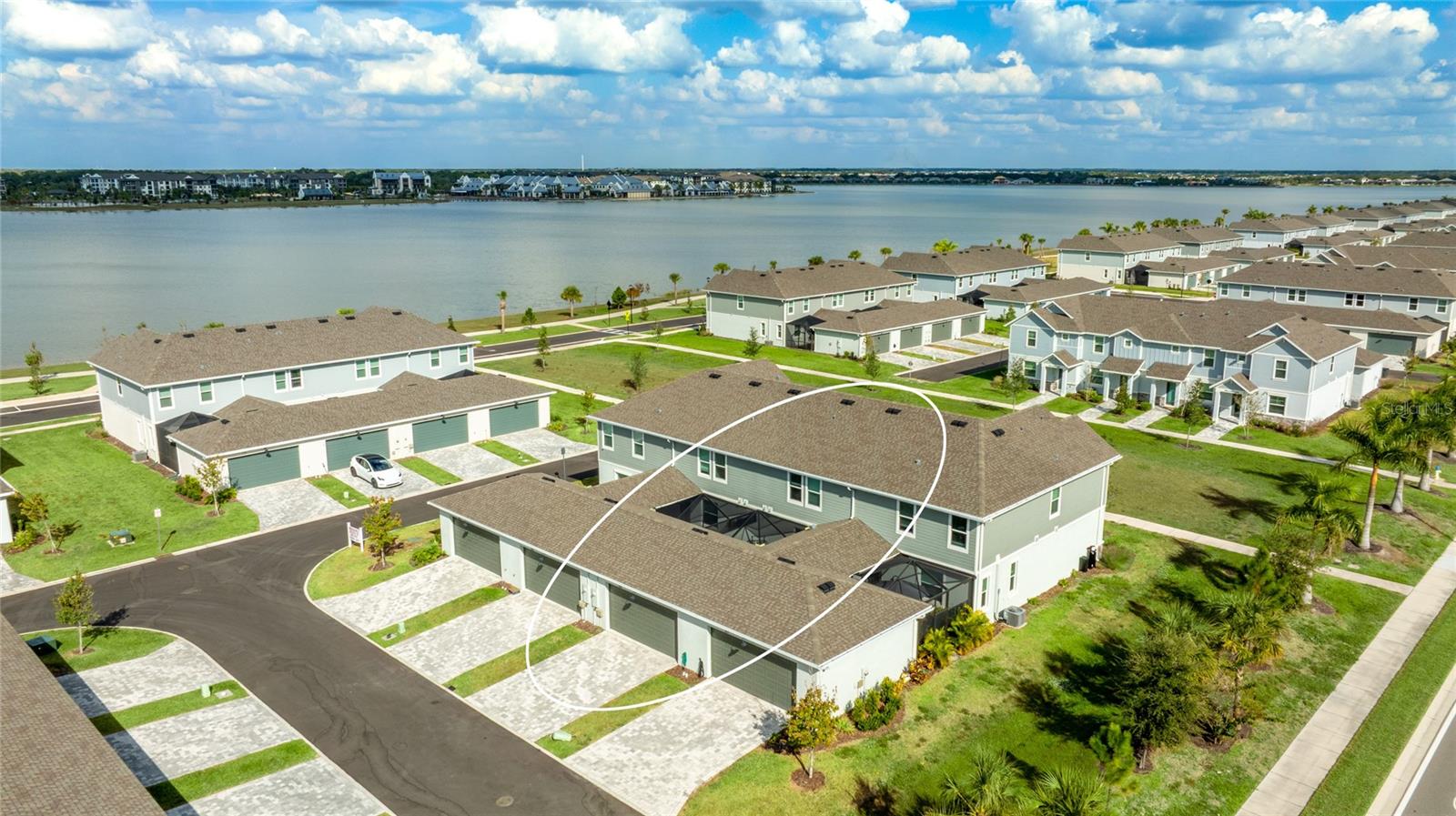 NAUTIQUE/WATERSIDE - Residential Lease