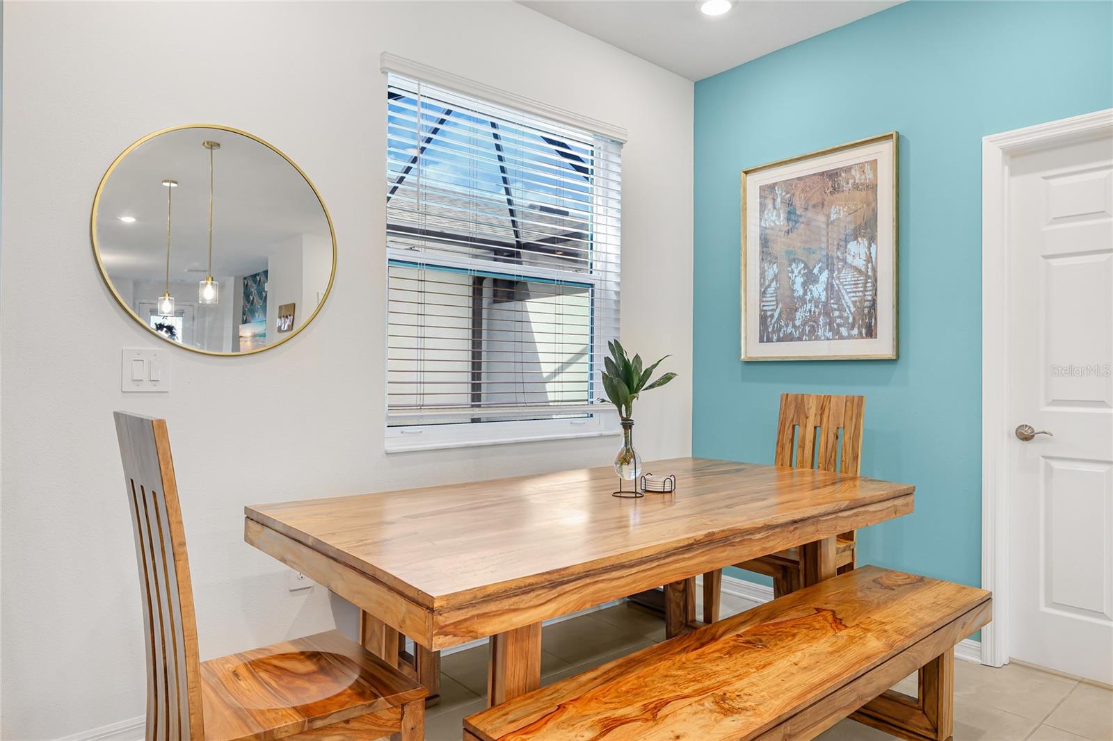 NAUTIQUE/WATERSIDE - Residential Lease