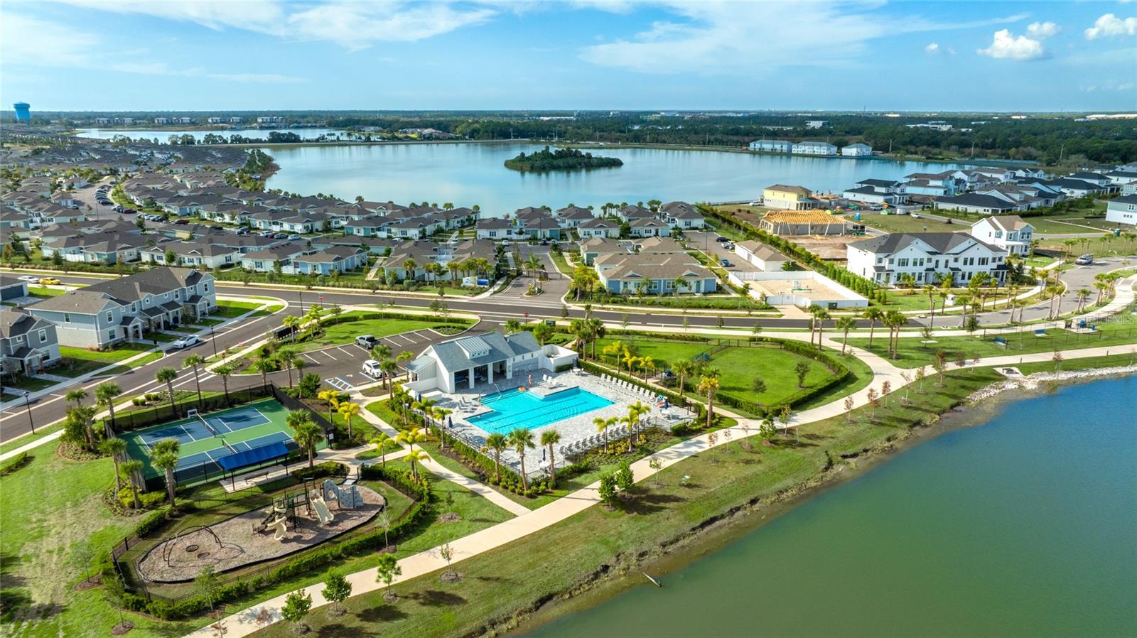 NAUTIQUE/WATERSIDE - Residential Lease