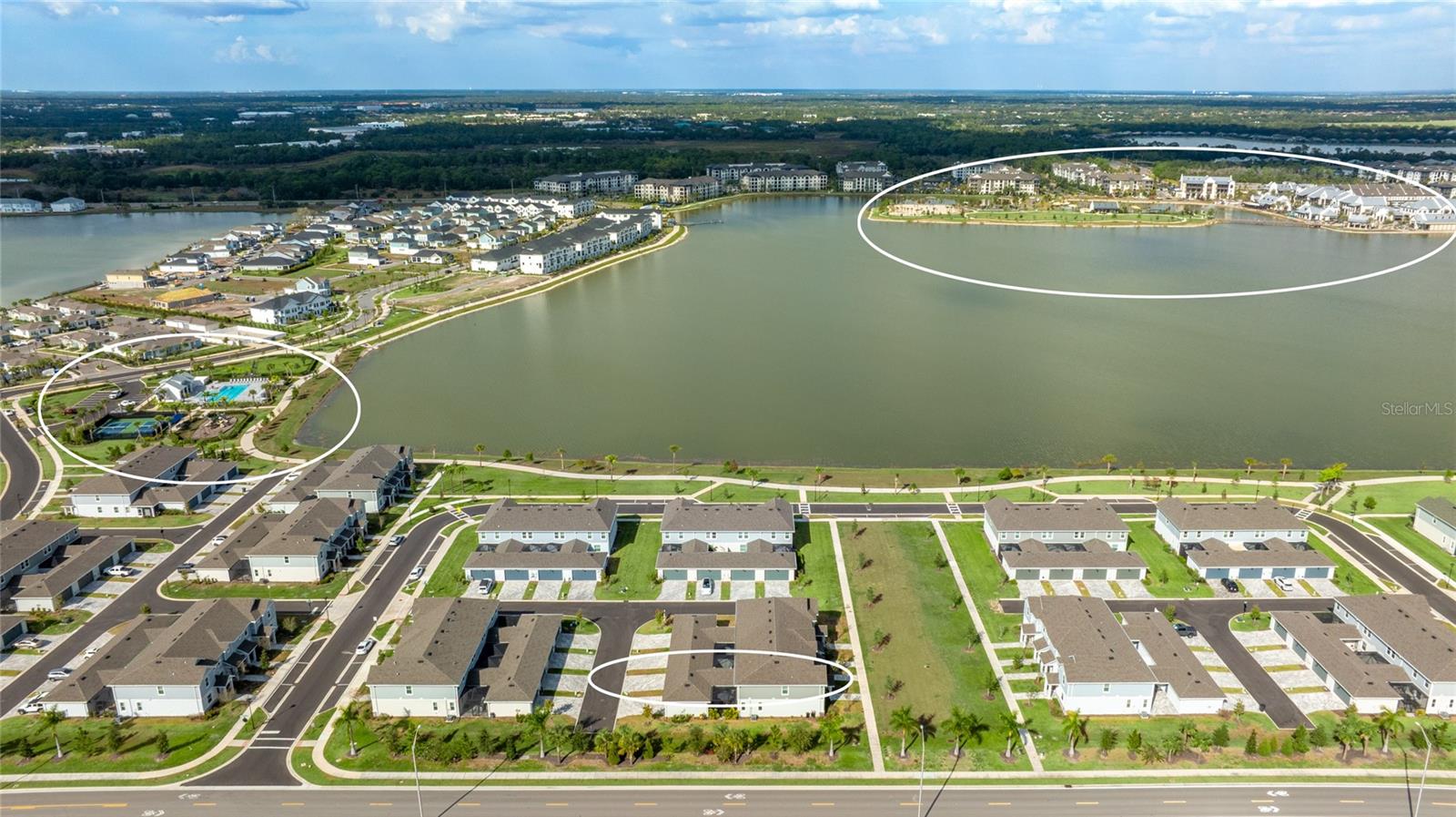 NAUTIQUE/WATERSIDE - Residential Lease