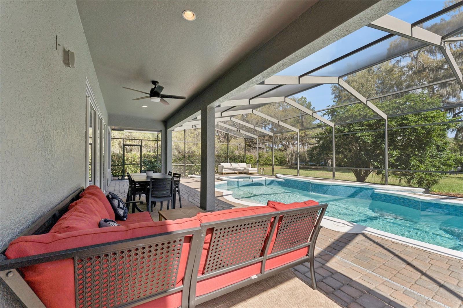 MOSS PARK RESERVE - Residential