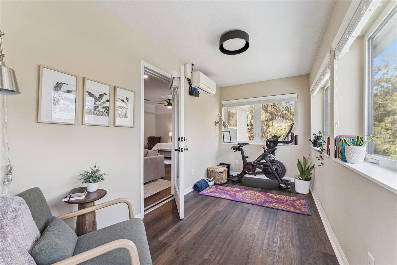 MOSS PARK RESERVE - Residential