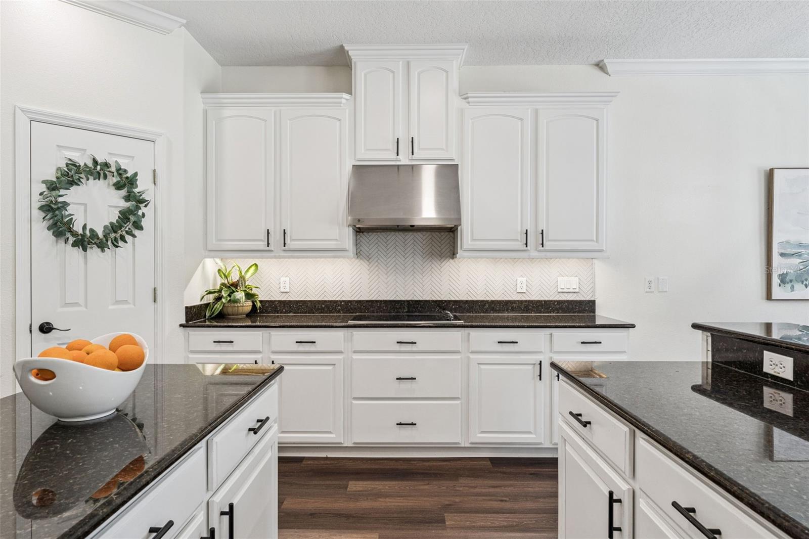 MOSS PARK RESERVE - Residential