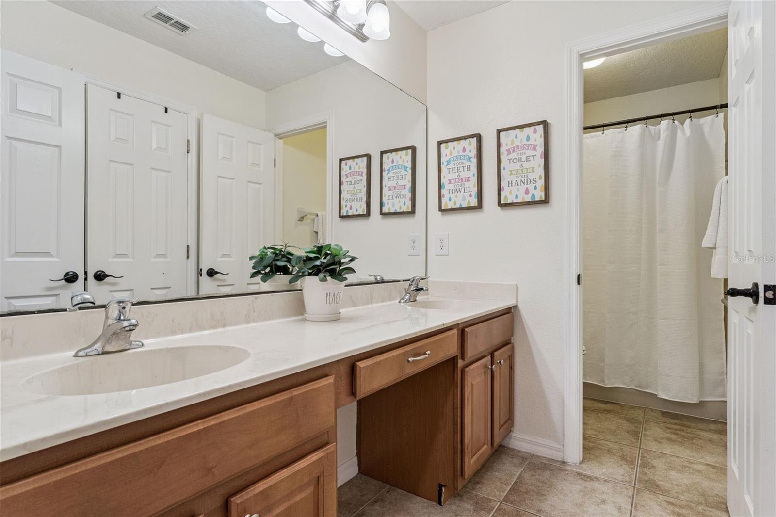 MOSS PARK RESERVE - Residential