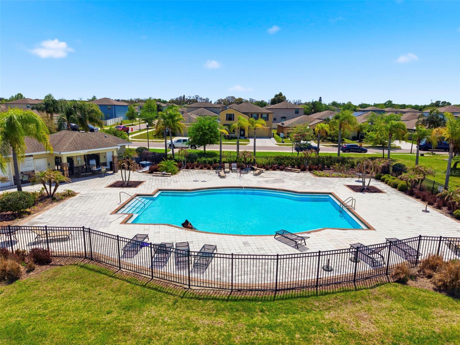 TWIN CREEKS PH 1 & 2 - Residential