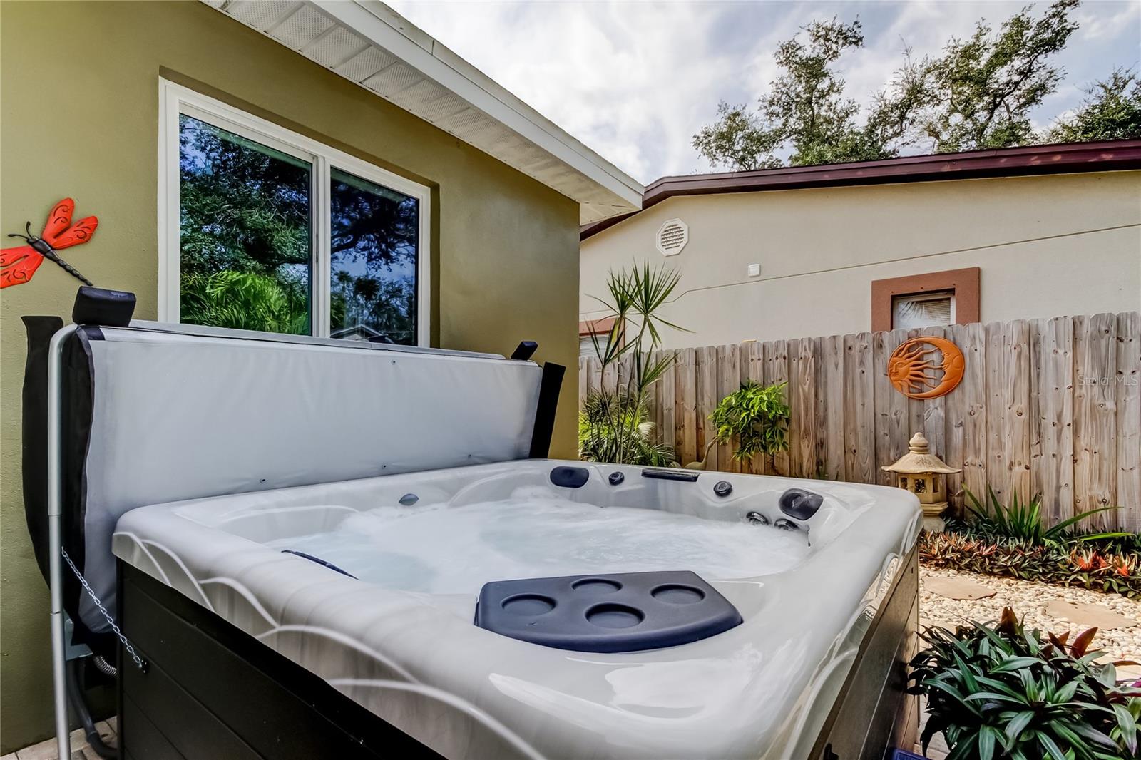 PRINCESS E HEIGHTS - Residential