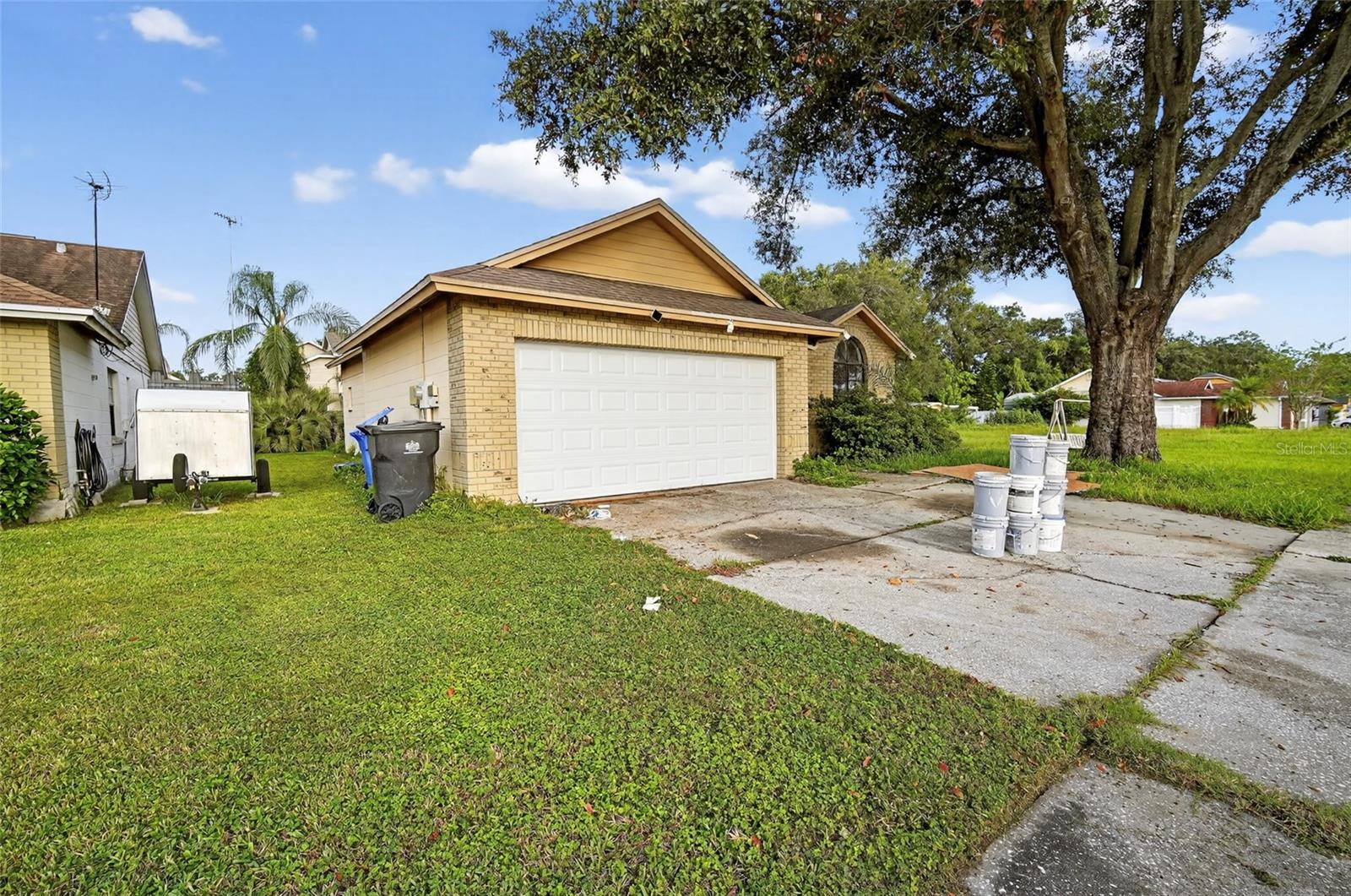 Needs TLC. Please see realtor remarks for showing instructions.