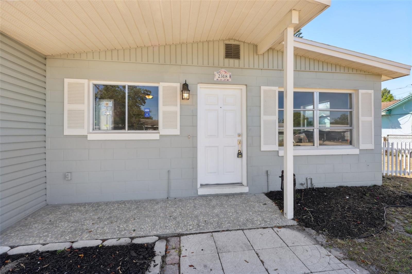 2318 VINCENT ROAD
