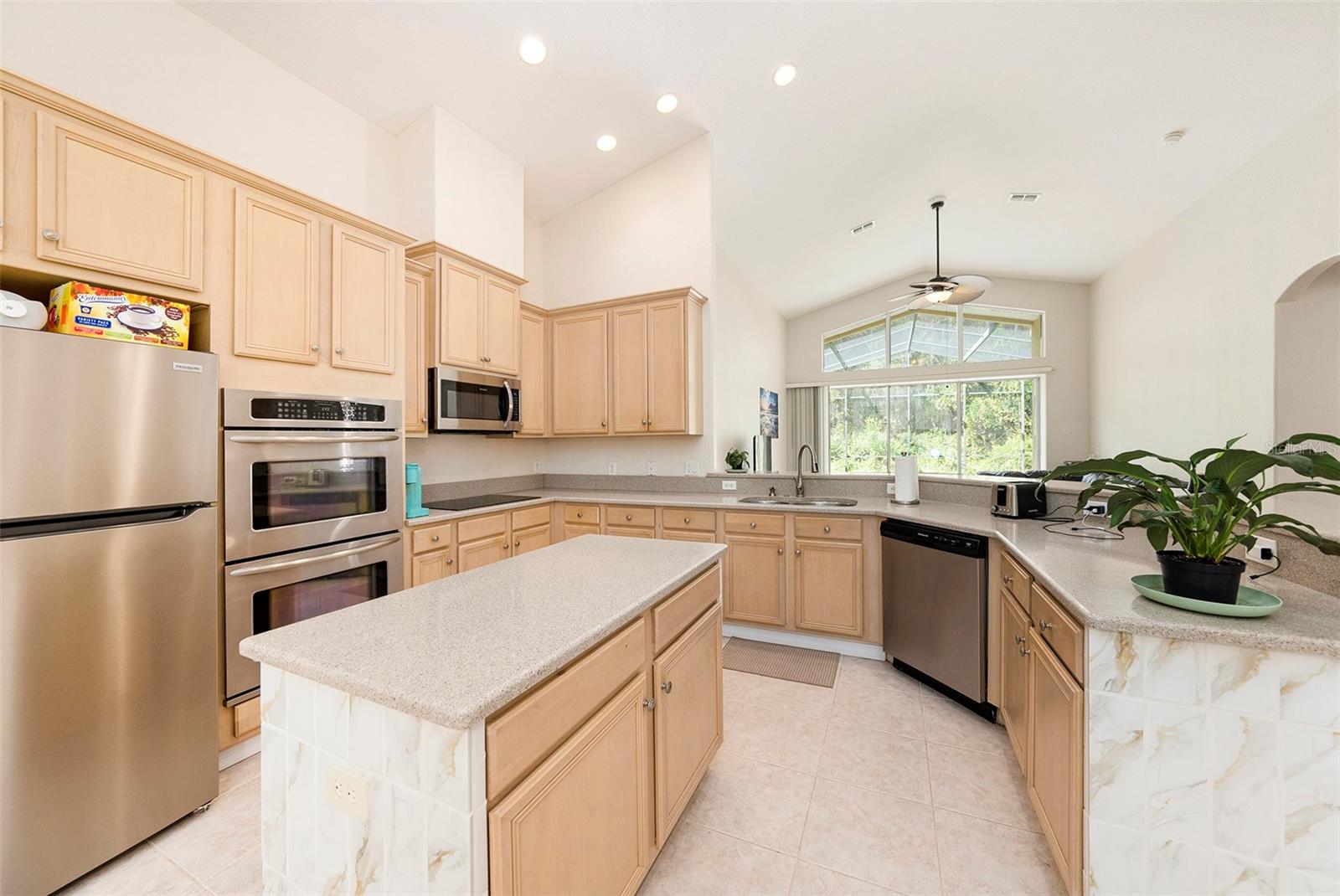 SUNCOAST LAKES PH 02 - Residential