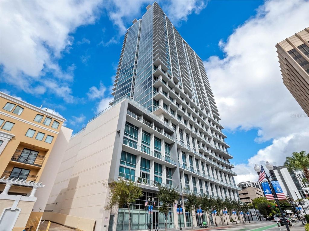 Photo of 150 E Robinson Street #10A, Orlando, FL 32801 (MLS # O6381637)