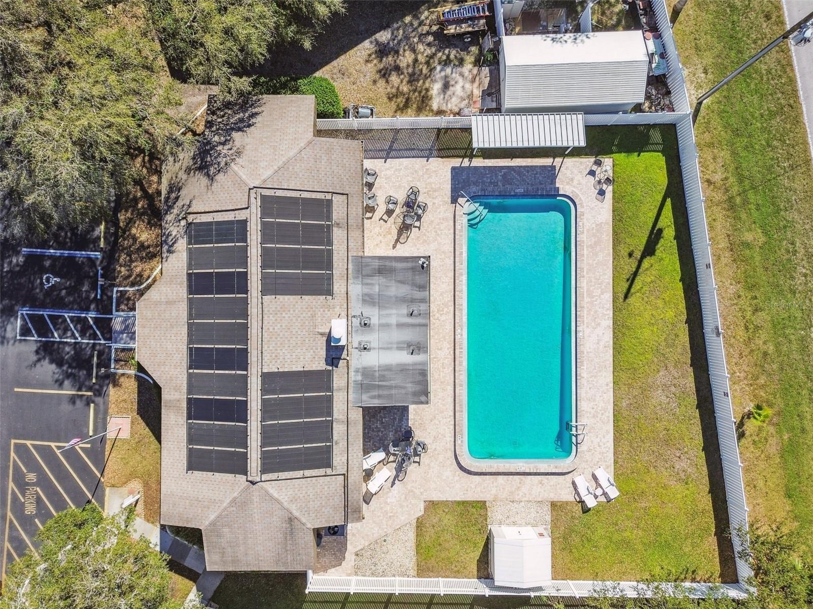 WOODTRAIL CONDO - Residential