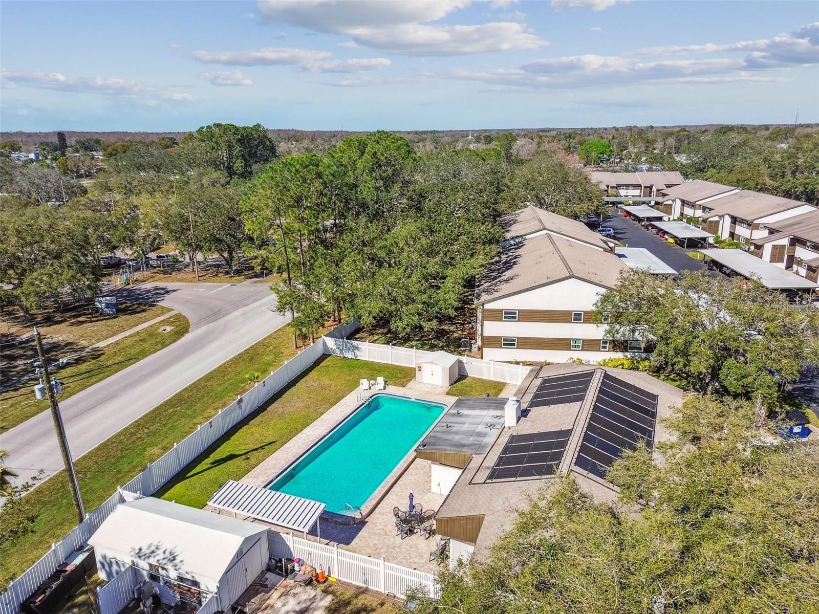 WOODTRAIL CONDO - Residential