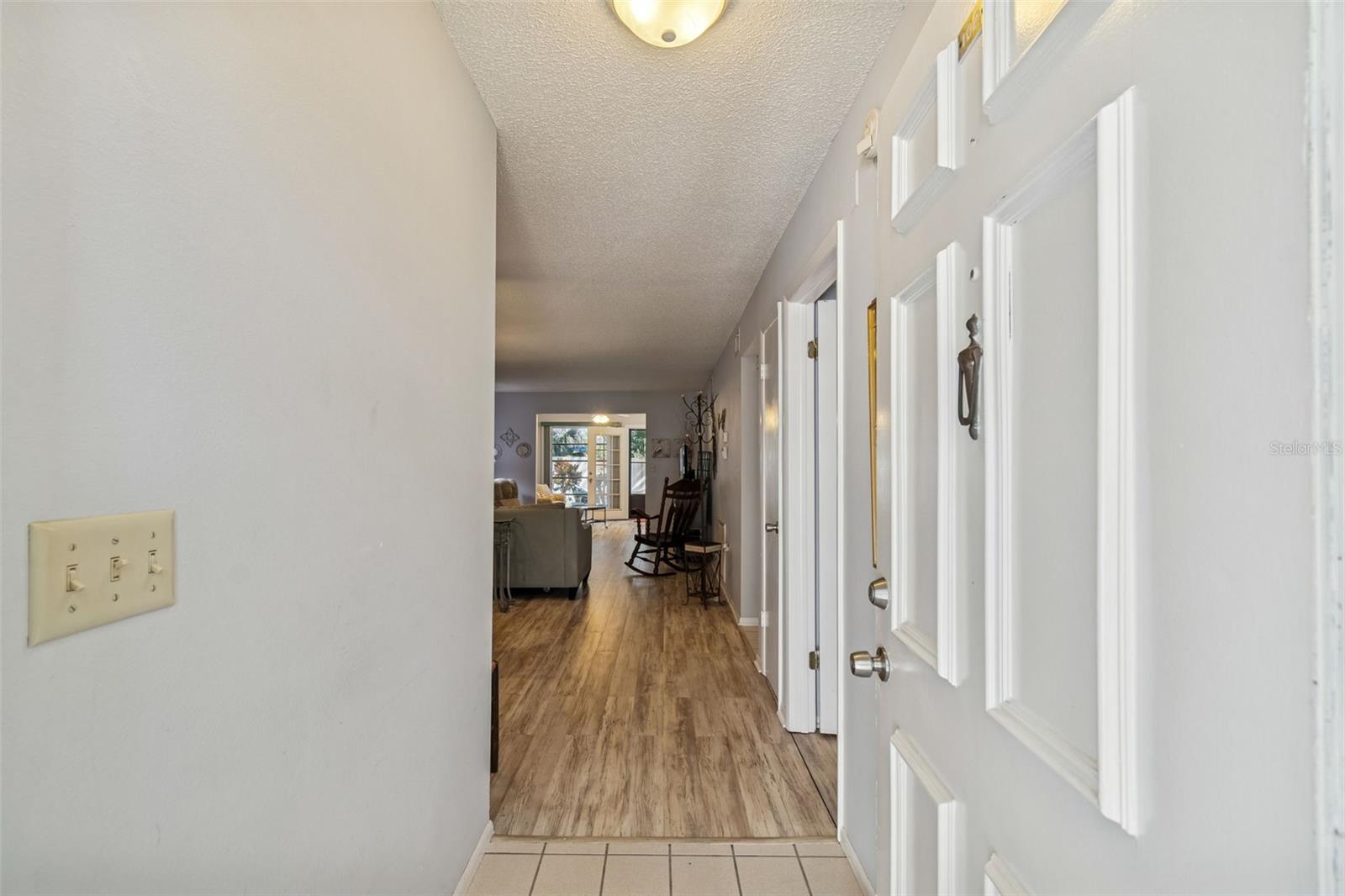 WOODTRAIL CONDO - Residential