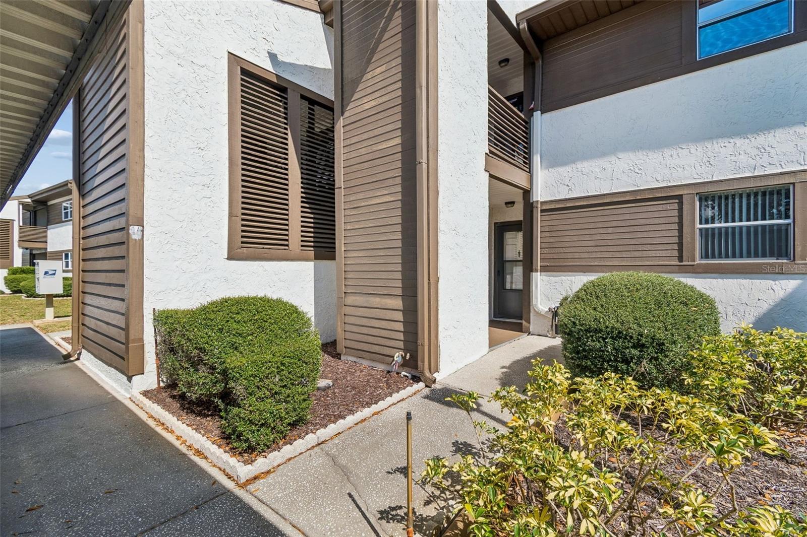 WOODTRAIL CONDO - Residential