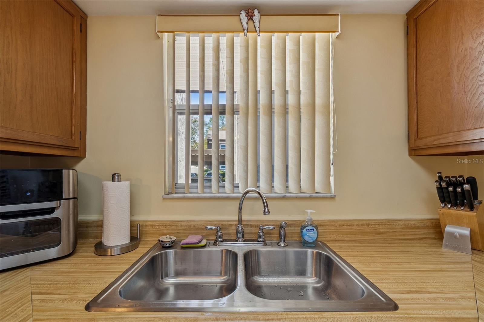 WOODTRAIL CONDO - Residential