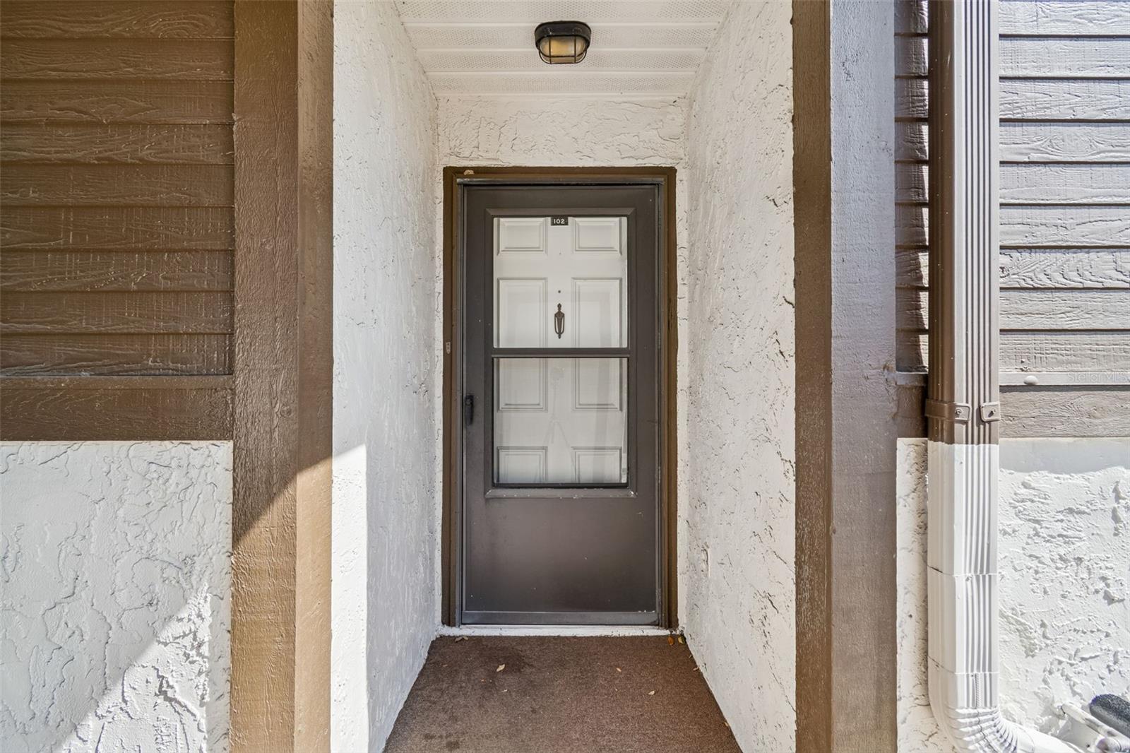 WOODTRAIL CONDO - Residential