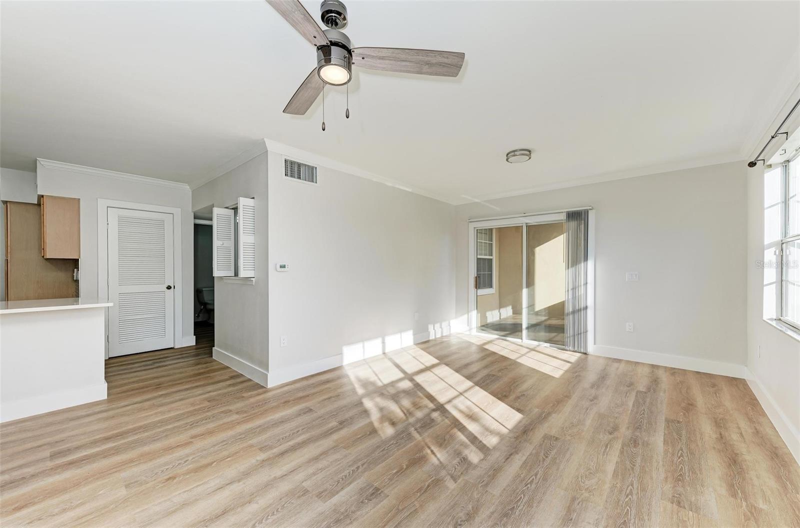 VILLAGIO - Residential Lease