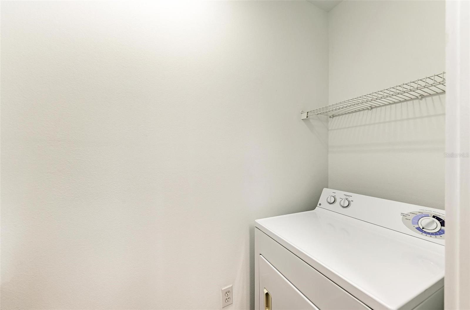 VILLAGIO - Residential Lease