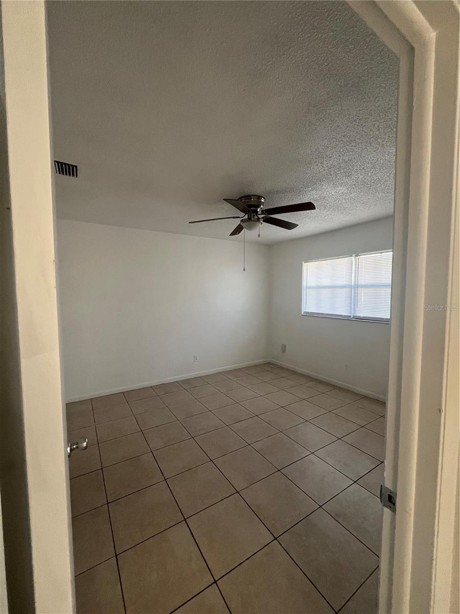 PLAZA 47 CONDO OR 1146 PG1693 UNIT 7 - Residential