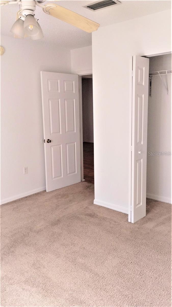 PARK LAKE - Residential Lease