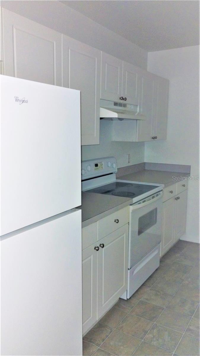 PARK LAKE - Residential Lease