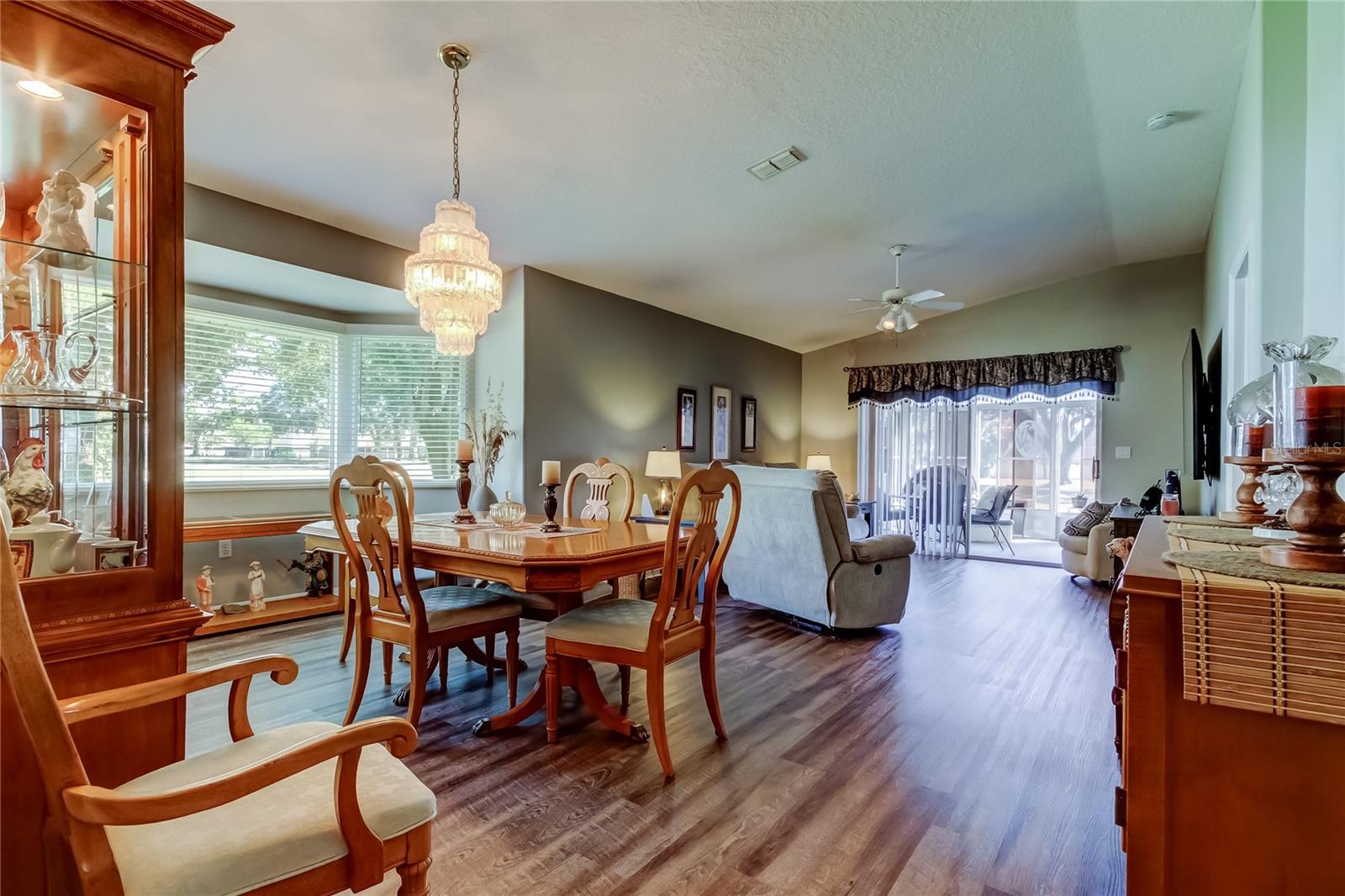 FAIRWAY VILLAS AT MEADOW OAKS - Residential