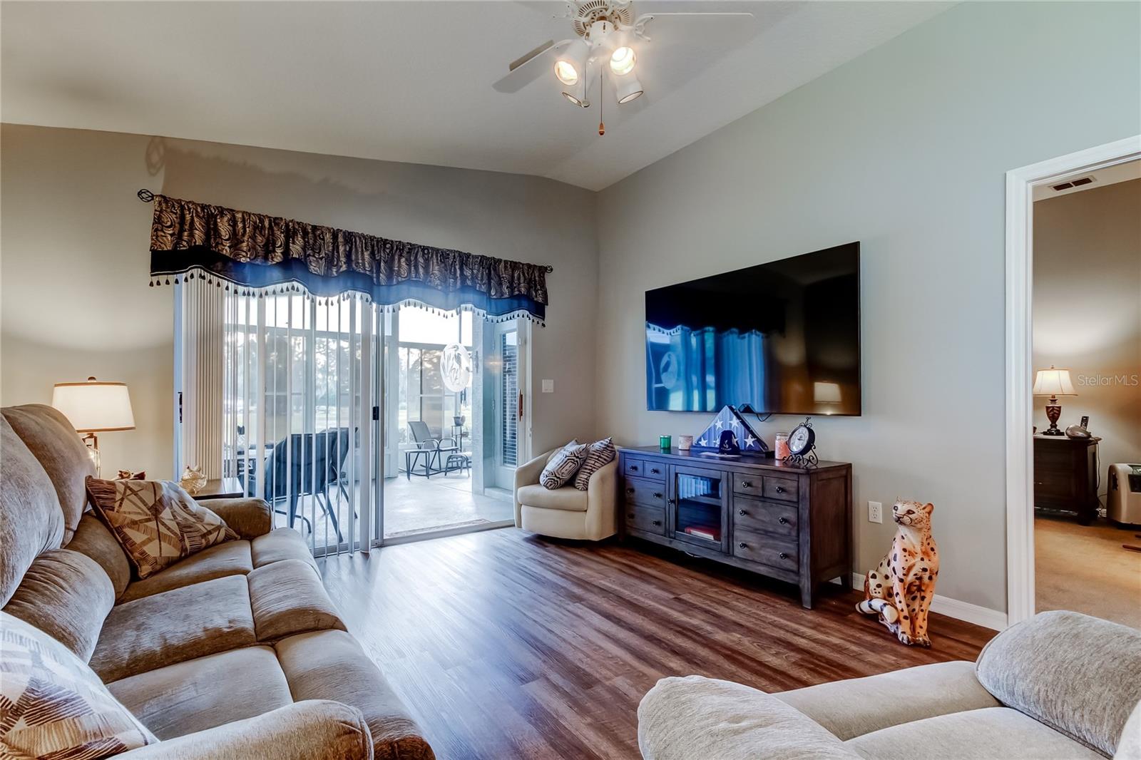 FAIRWAY VILLAS AT MEADOW OAKS - Residential