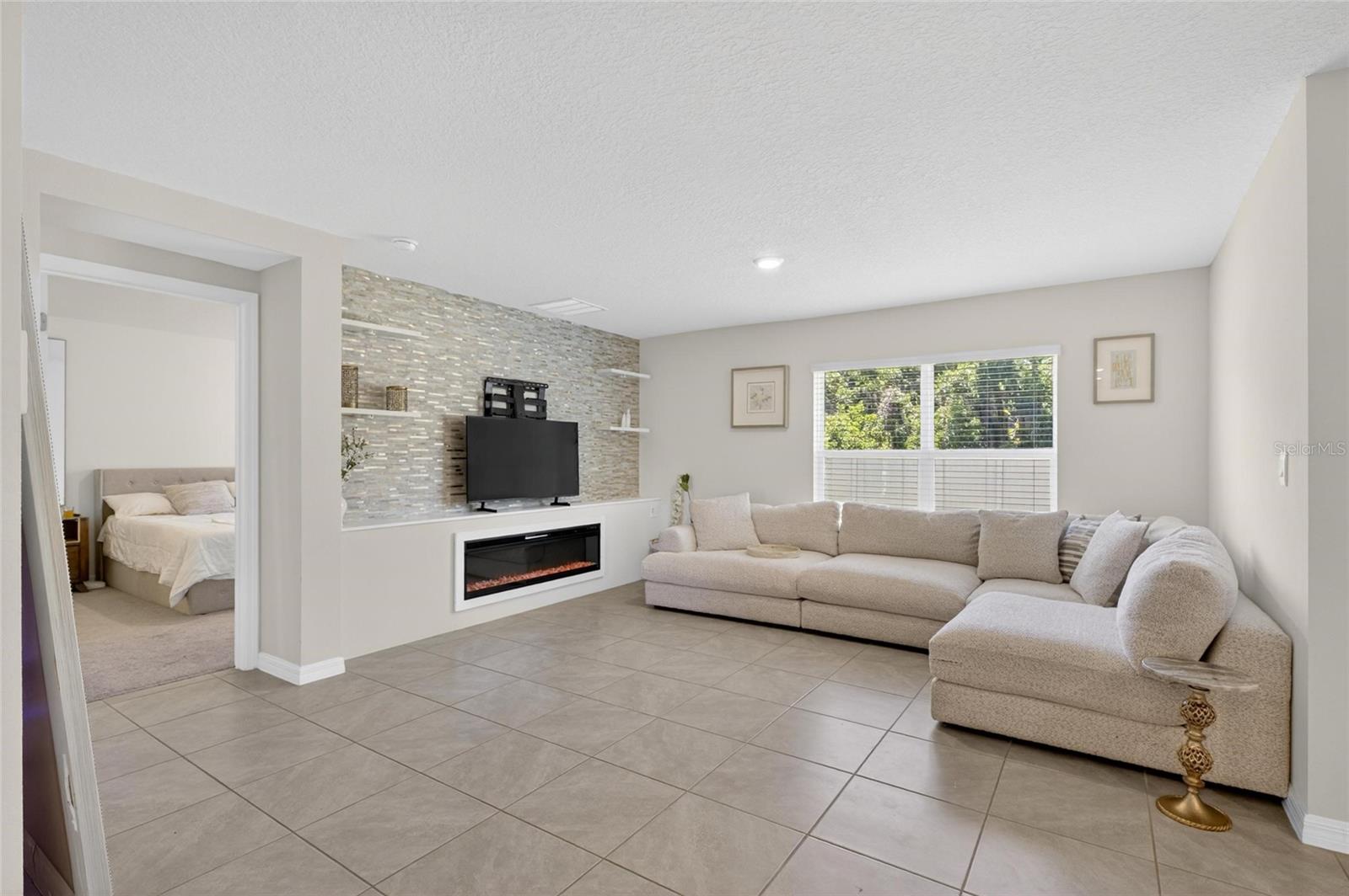 BERRY BAY SUB - Residential