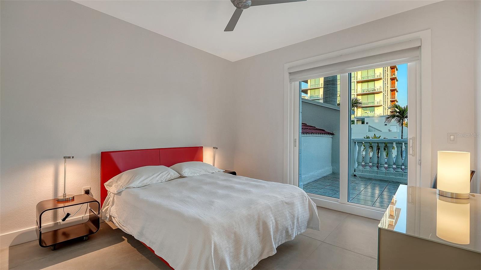 GOLDEN BAY - Residential