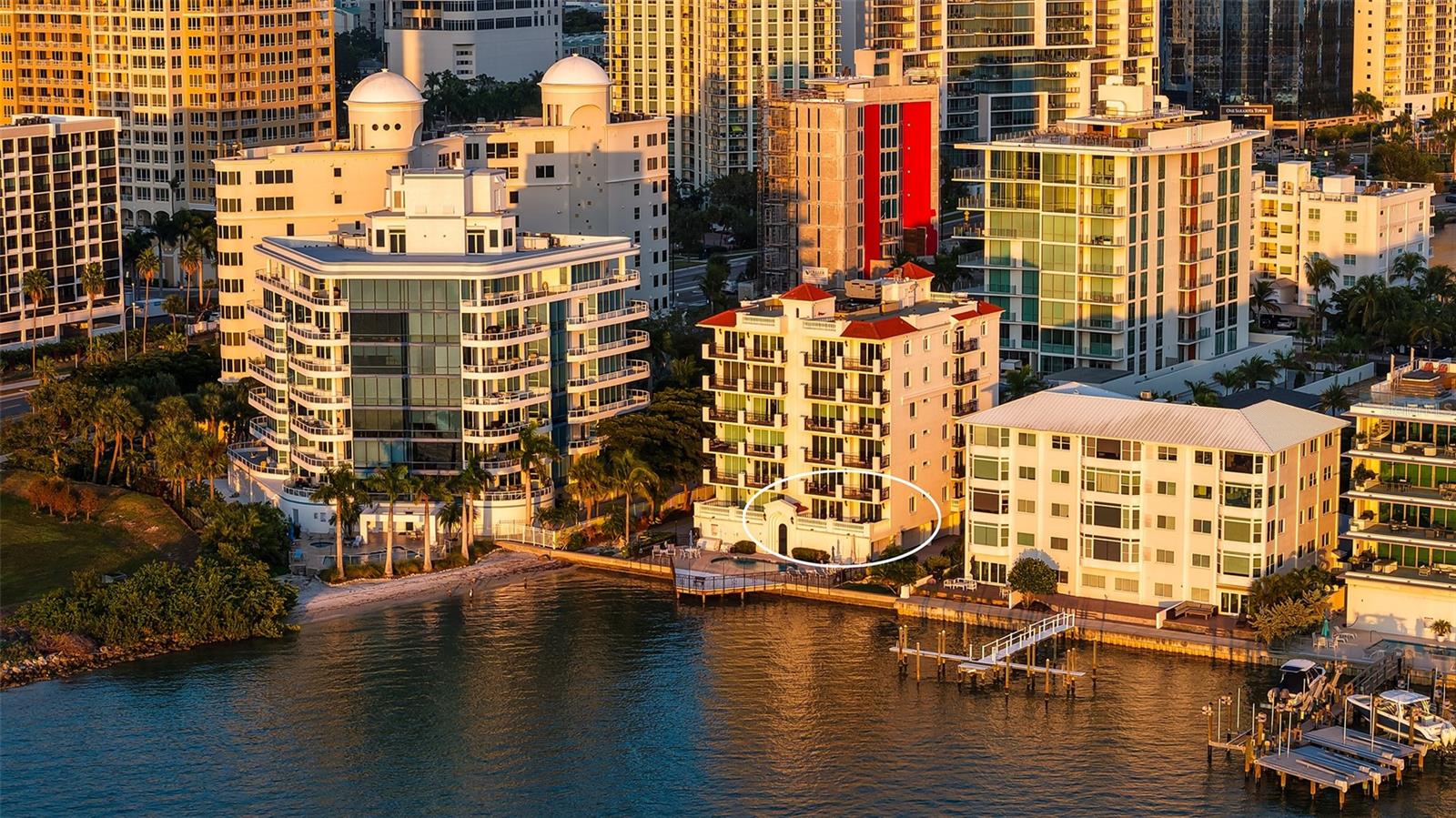 GOLDEN BAY - Residential