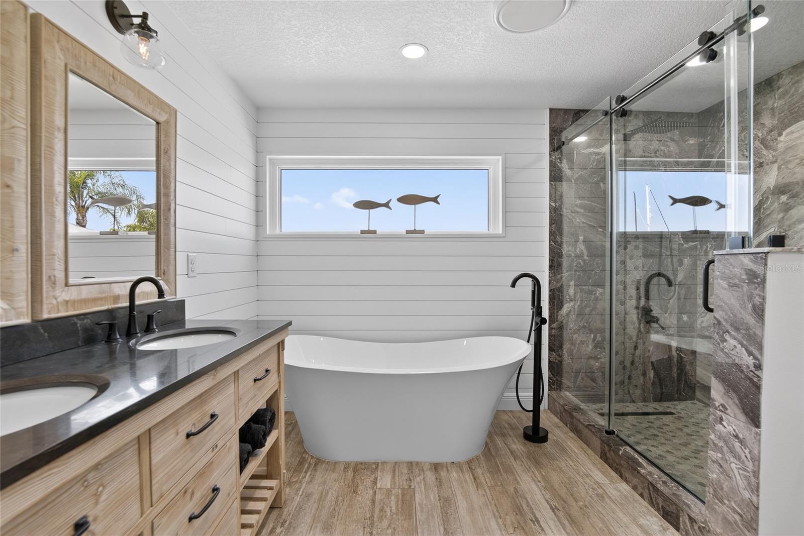 APOLLO BEACH UNIT 13 PT 1 RE - Residential