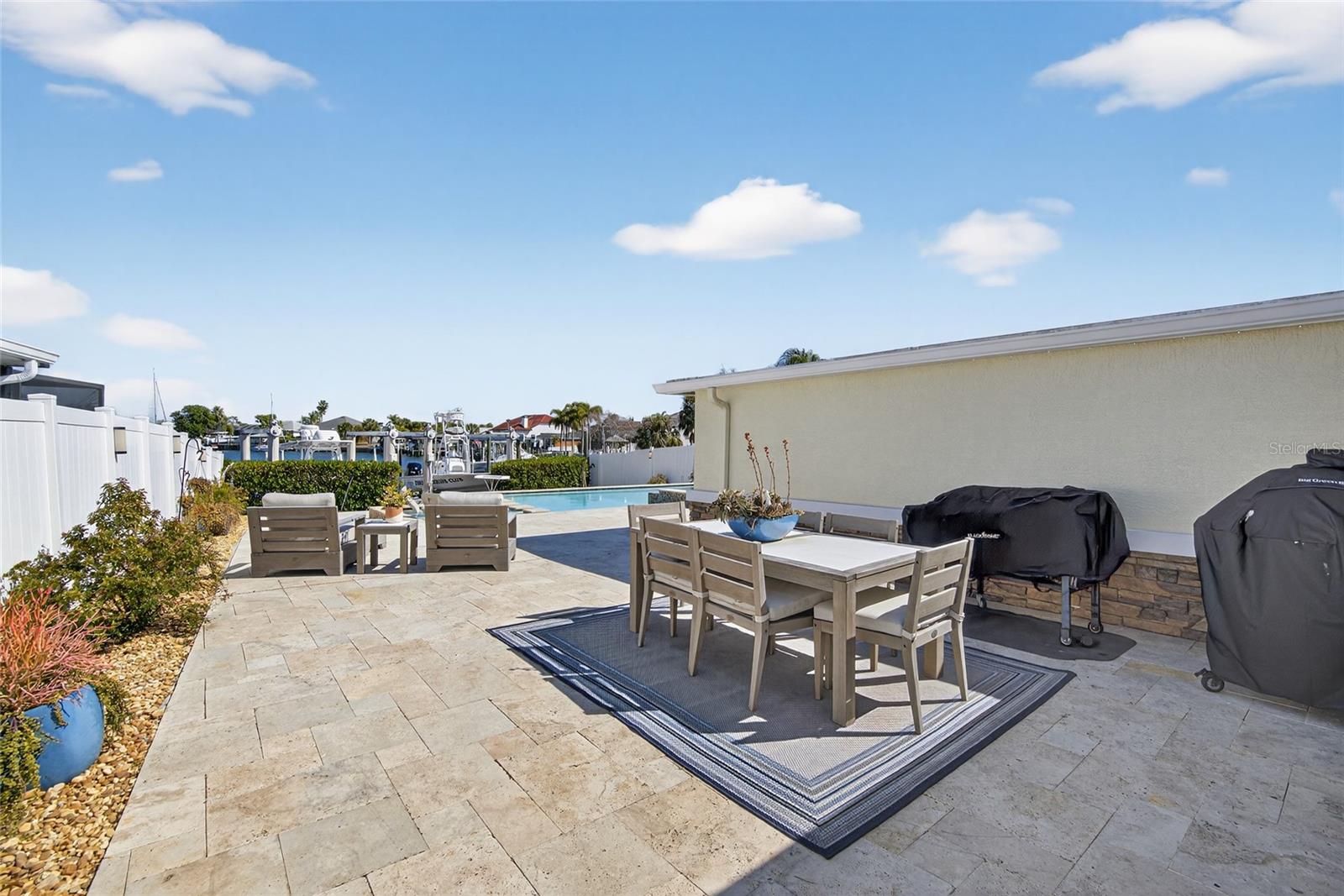 APOLLO BEACH UNIT 13 PT 1 RE - Residential