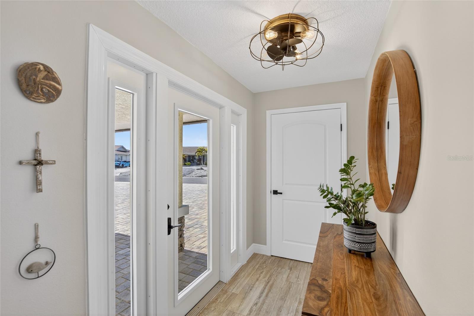 APOLLO BEACH UNIT 13 PT 1 RE - Residential