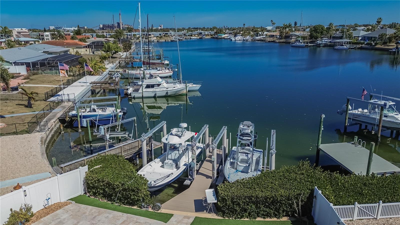 6404 LAKE SUNRISE DRIVE