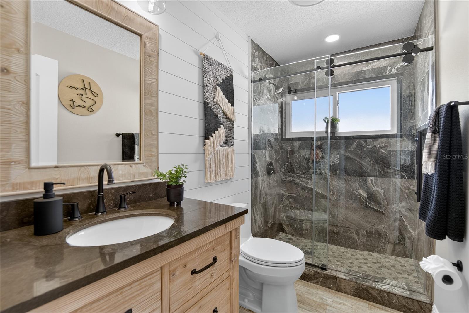 APOLLO BEACH UNIT 13 PT 1 RE - Residential