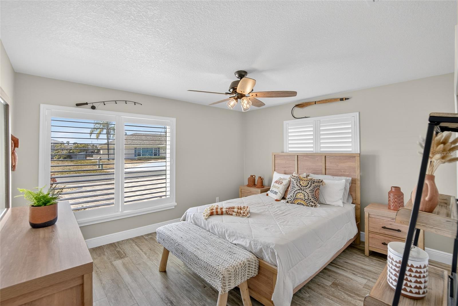 APOLLO BEACH UNIT 13 PT 1 RE - Residential