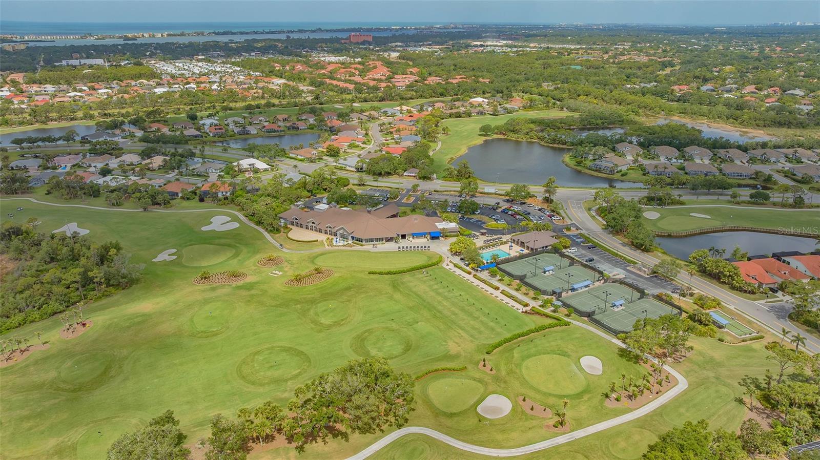 STONEYBROOK GOLF & COUNTRY CLUB - Residential