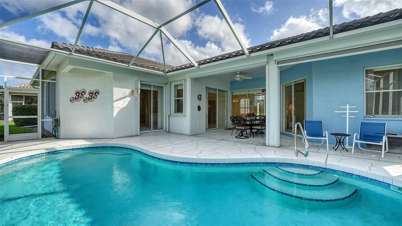 STONEYBROOK GOLF & COUNTRY CLUB - Residential