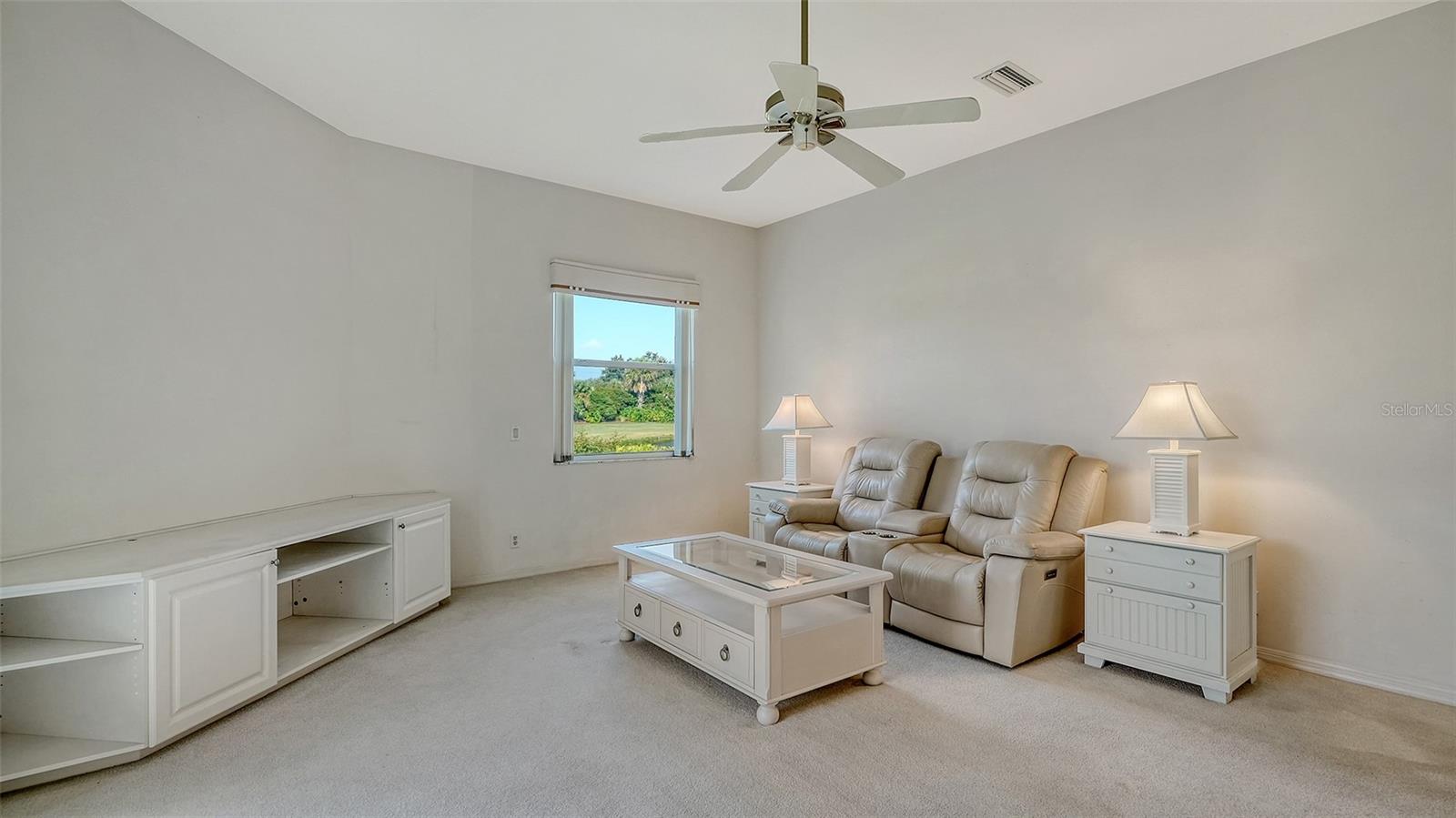STONEYBROOK GOLF & COUNTRY CLUB - Residential