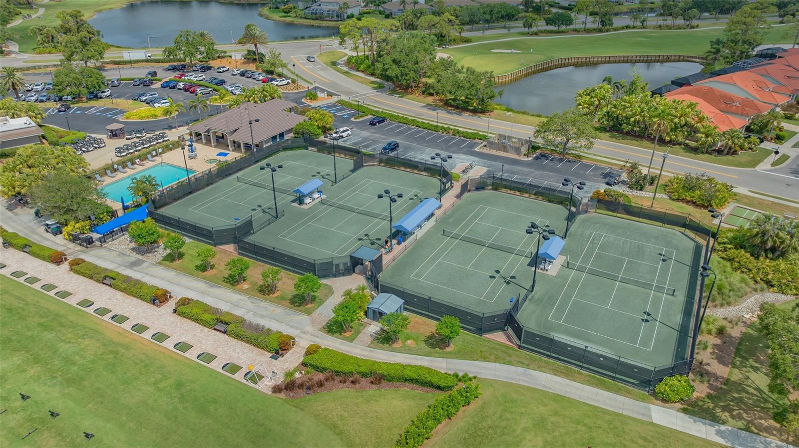 STONEYBROOK GOLF & COUNTRY CLUB - Residential