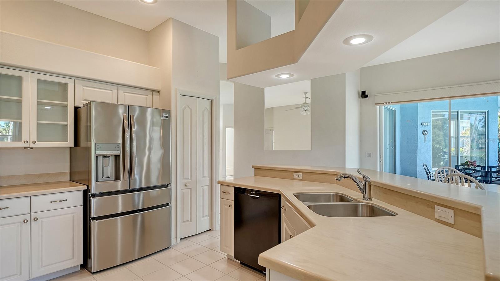 STONEYBROOK GOLF & COUNTRY CLUB - Residential