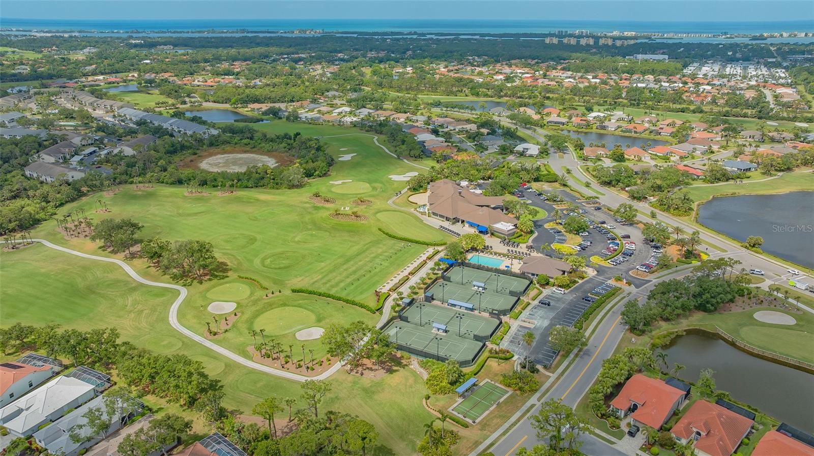 STONEYBROOK GOLF & COUNTRY CLUB - Residential