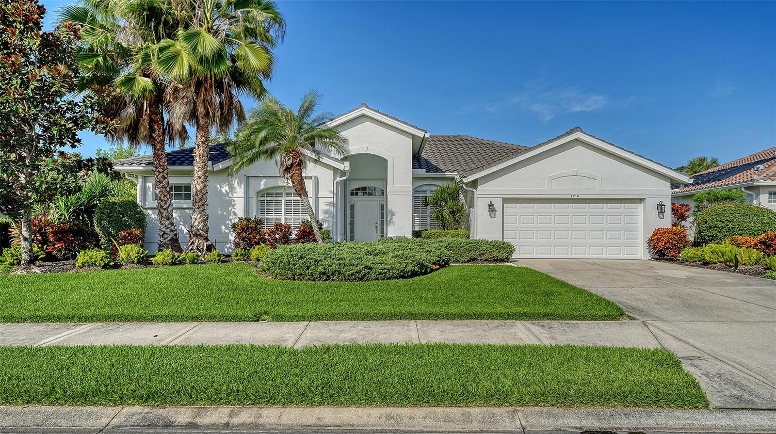 STONEYBROOK GOLF & COUNTRY CLUB - Residential