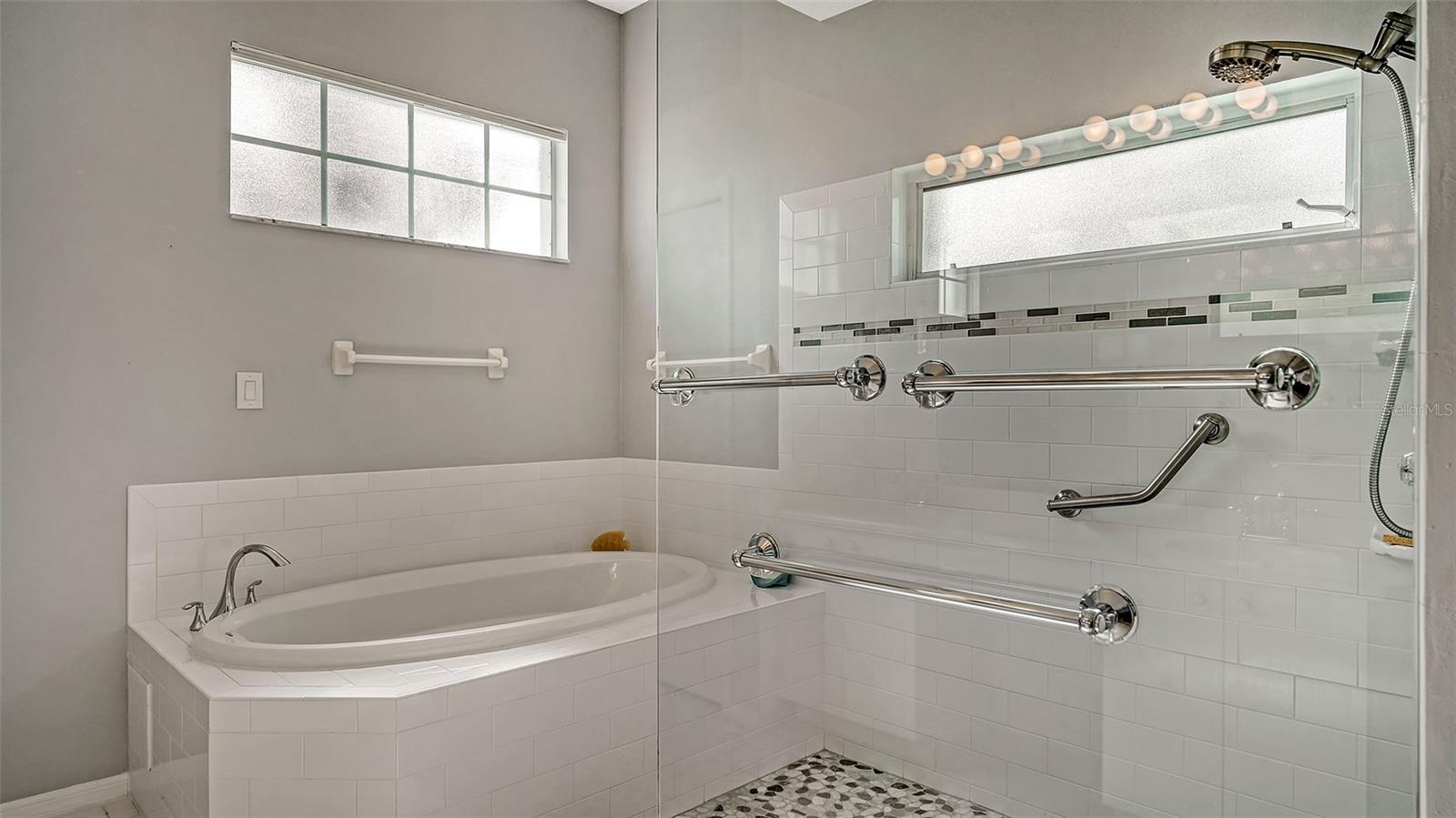 STONEYBROOK GOLF & COUNTRY CLUB - Residential